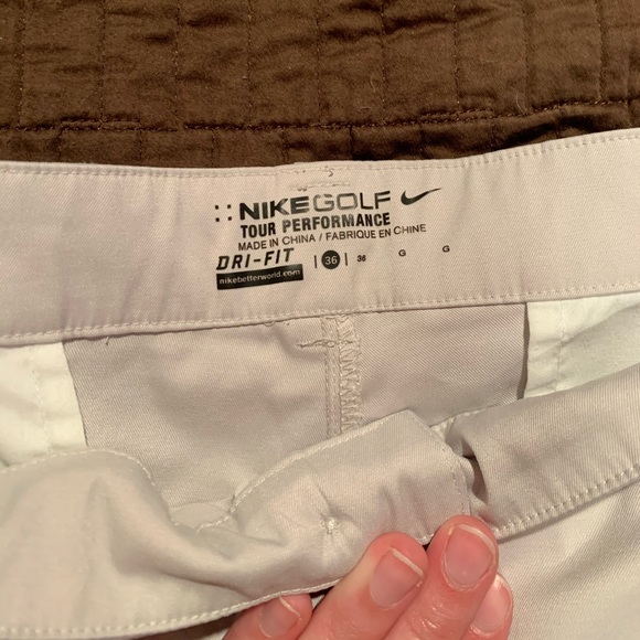 Men’s Nike Golf Shorts. - Picture 2 of 4